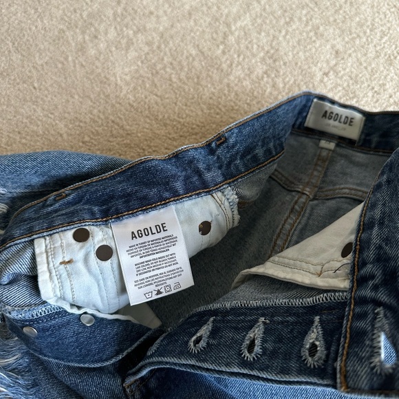 Agolde Distressed Button Fly Shorts - Picture 4 of 4